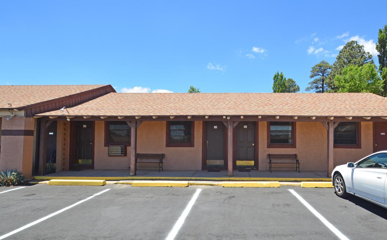 Western Hills Motel Flagstaff Exterior photo